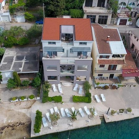 Apartment Antun - Adriatic Coast Retreat Blace Εξωτερικό φωτογραφία