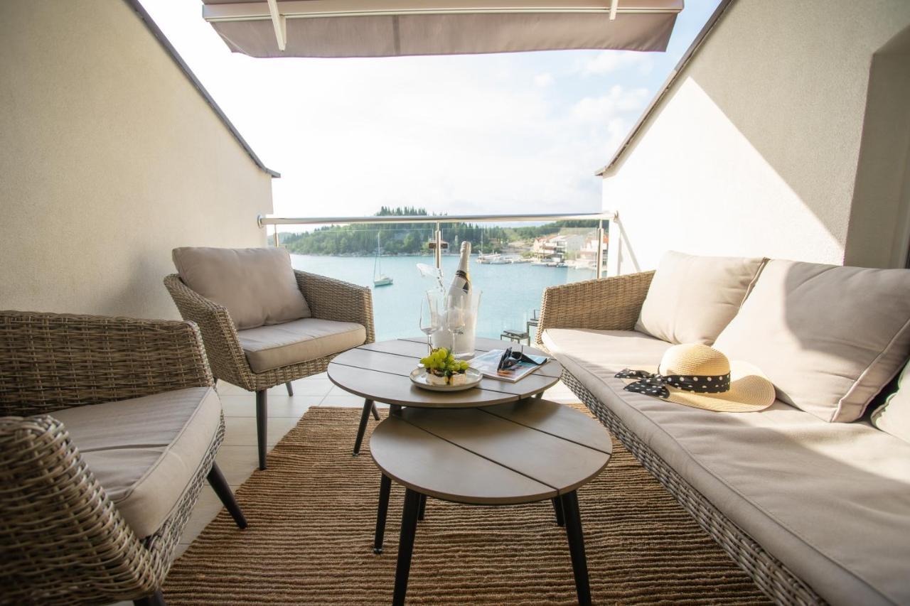 Apartment Antun - Adriatic Coast Retreat Blace Εξωτερικό φωτογραφία