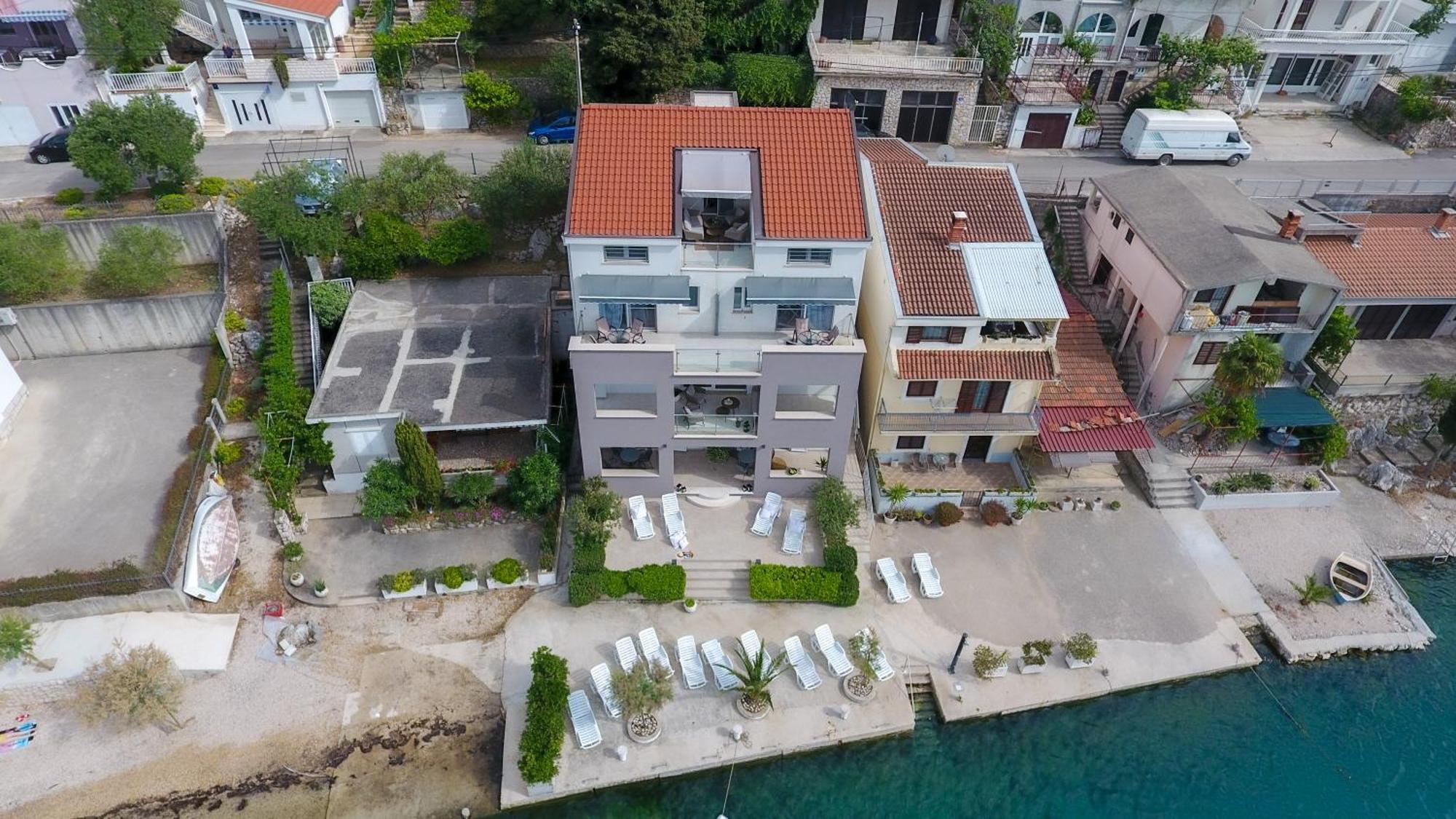 Apartment Antun - Adriatic Coast Retreat Blace Εξωτερικό φωτογραφία