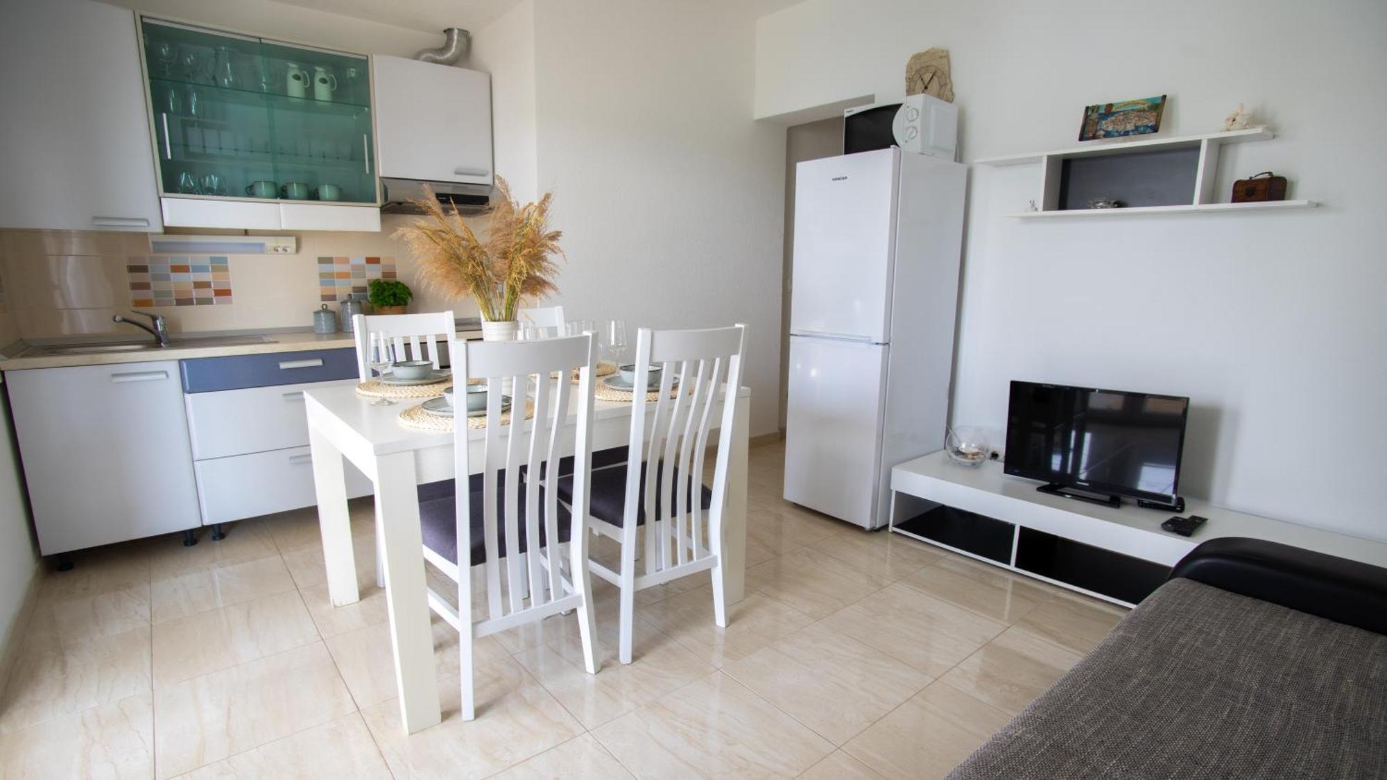 Apartment Antun - Adriatic Coast Retreat Blace Δωμάτιο φωτογραφία